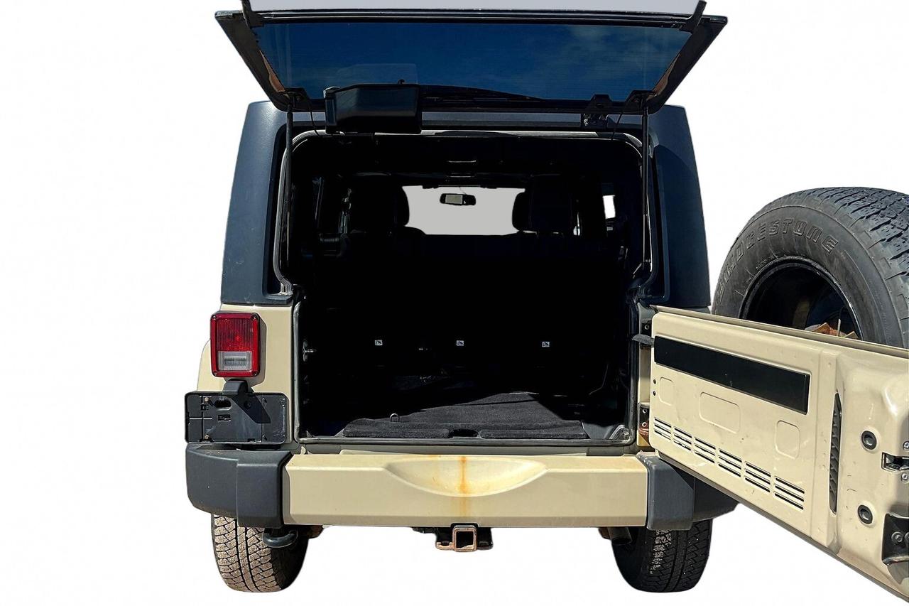 2018 Jeep Wrangler | 4x4 | 4 Door | 3.6L V6 | North Bay | Photo