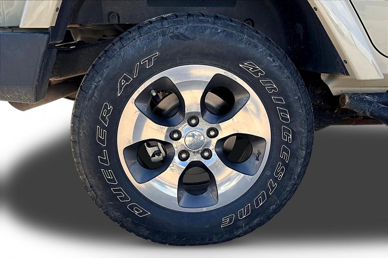 2018 Jeep Wrangler | 4x4 | 4 Door | 3.6L V6 | North Bay | Photo