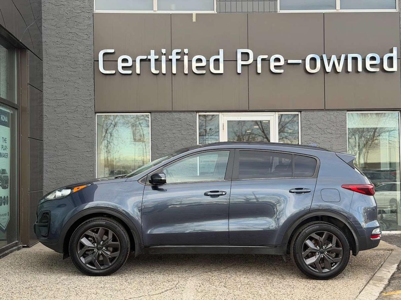 This ONE OWNER ACCIDENT FREE Kia Sportage EX comes loaded with a reliable and responsive 2.4L motor, automatic transmission with selectable drive modes, an amazing ALL WHEEL DRIVE system, 18-inch alloy wheels, automatic headlights, projector fog lights, heated side mirrors, back-up camera, heated premium cloth seats, 8-inch display with APPLE CARPLAY / ANDROID AUTO, Bluetooth phone & audio connectivity, cruise control, keyless entry, 60/40 split folding rear seats, tilt & telescoping steering wheel, Blind Spot Detection system, rear cross-traffic alert and much more!!!