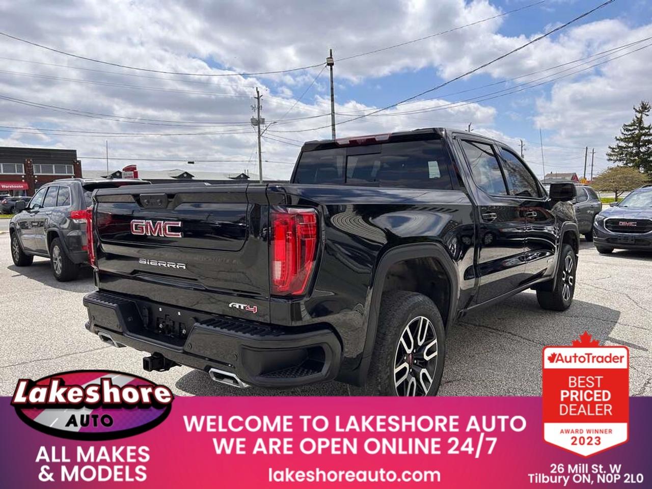2024 GMC Sierra 1500 AT4 Photo4