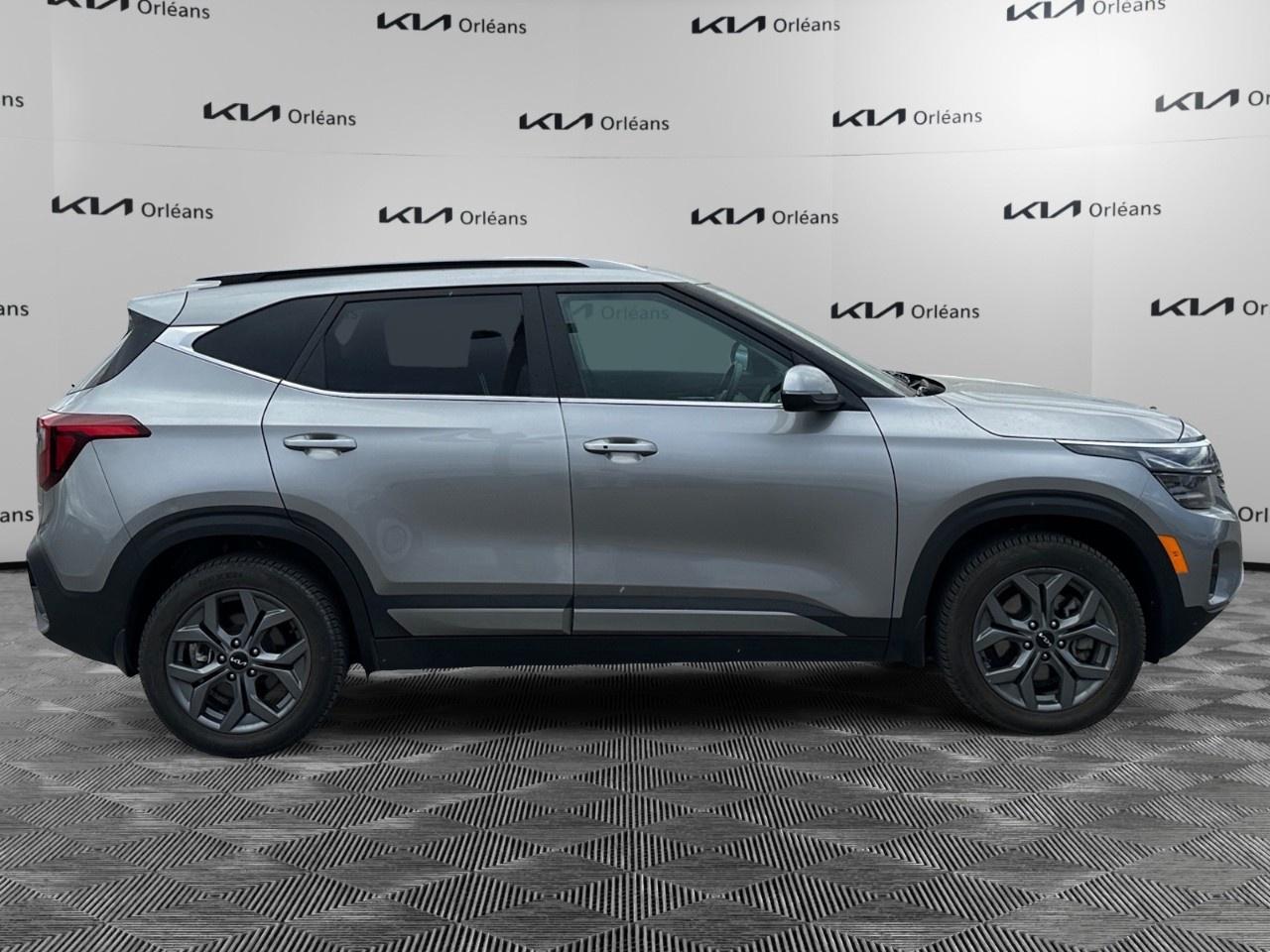 2025 Kia Seltos EX AWD Photo