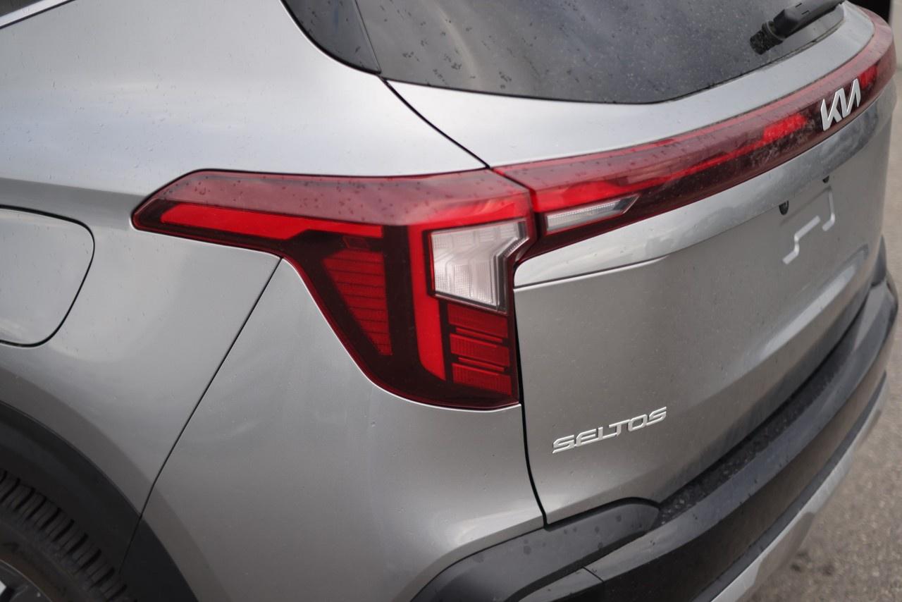 2025 Kia Seltos EX AWD Photo