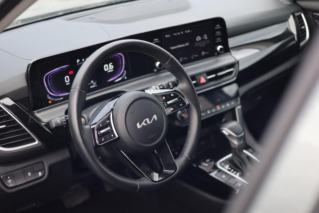 2025 Kia Seltos EX AWD Photo