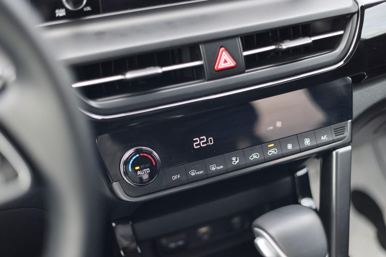 2025 Kia Seltos EX AWD Photo