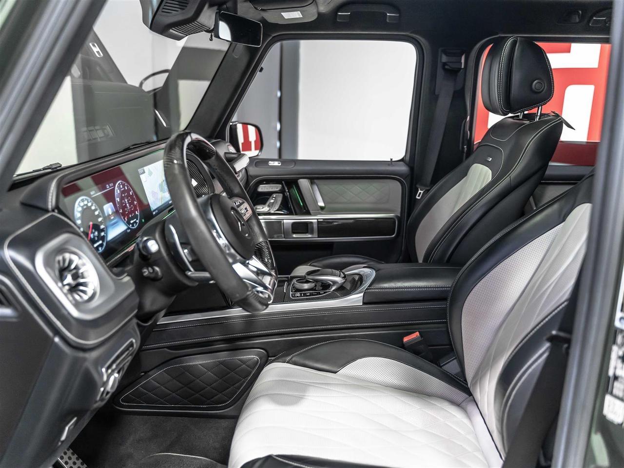 2022 Mercedes-Benz G63 AMG AMG G 63|MANUFAKTUR INT & EXT|CARBON INTERIOR|BULL BAR Photo