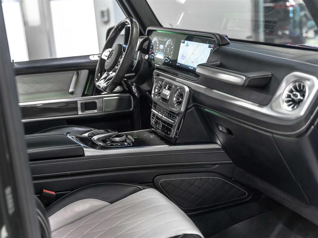 2022 Mercedes-Benz G63 AMG AMG G 63|MANUFAKTUR INT & EXT|CARBON INTERIOR|BULL BAR Photo