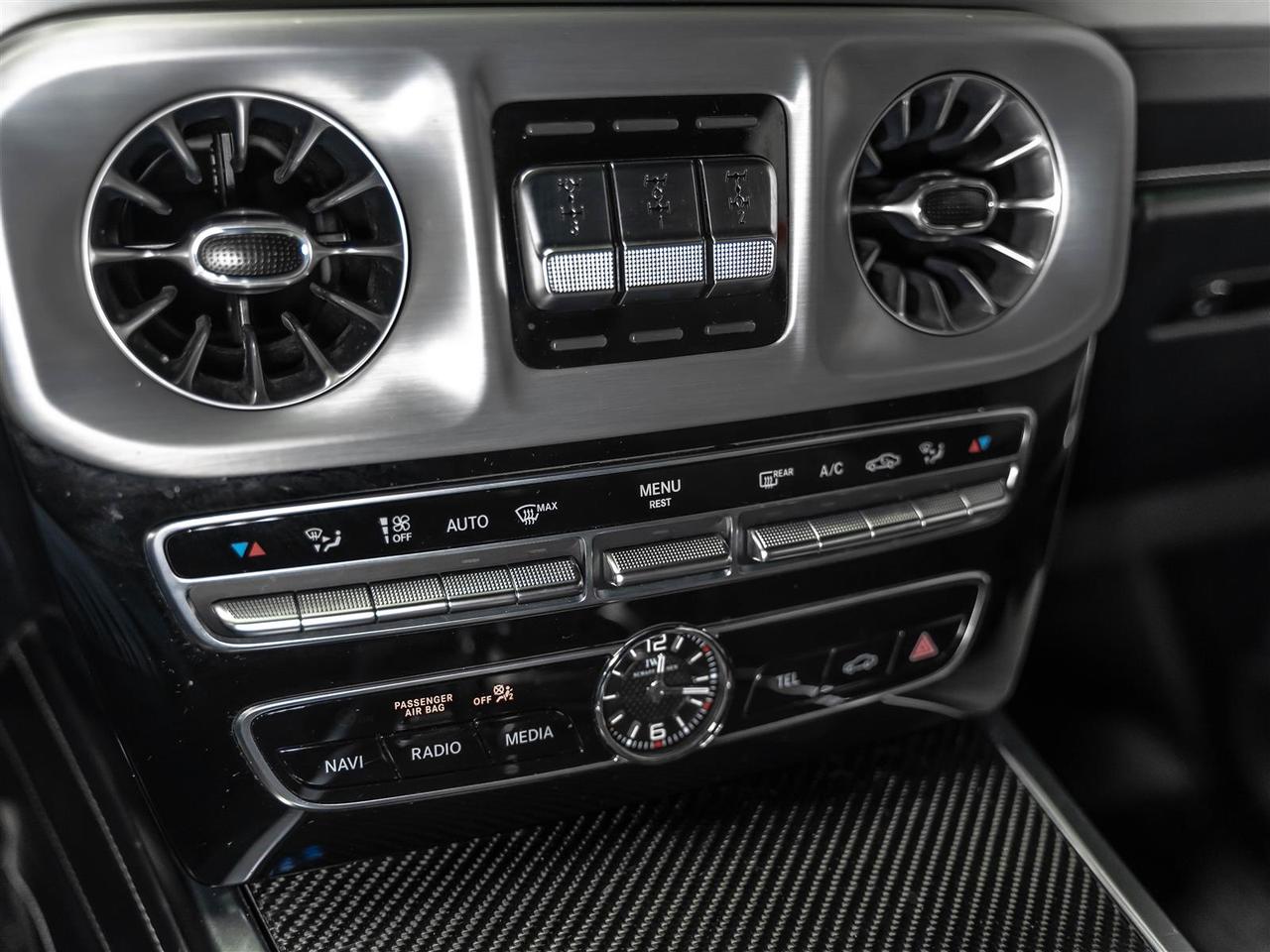 2022 Mercedes-Benz G63 AMG AMG G 63|MANUFAKTUR INT & EXT|CARBON INTERIOR|BULL BAR Photo