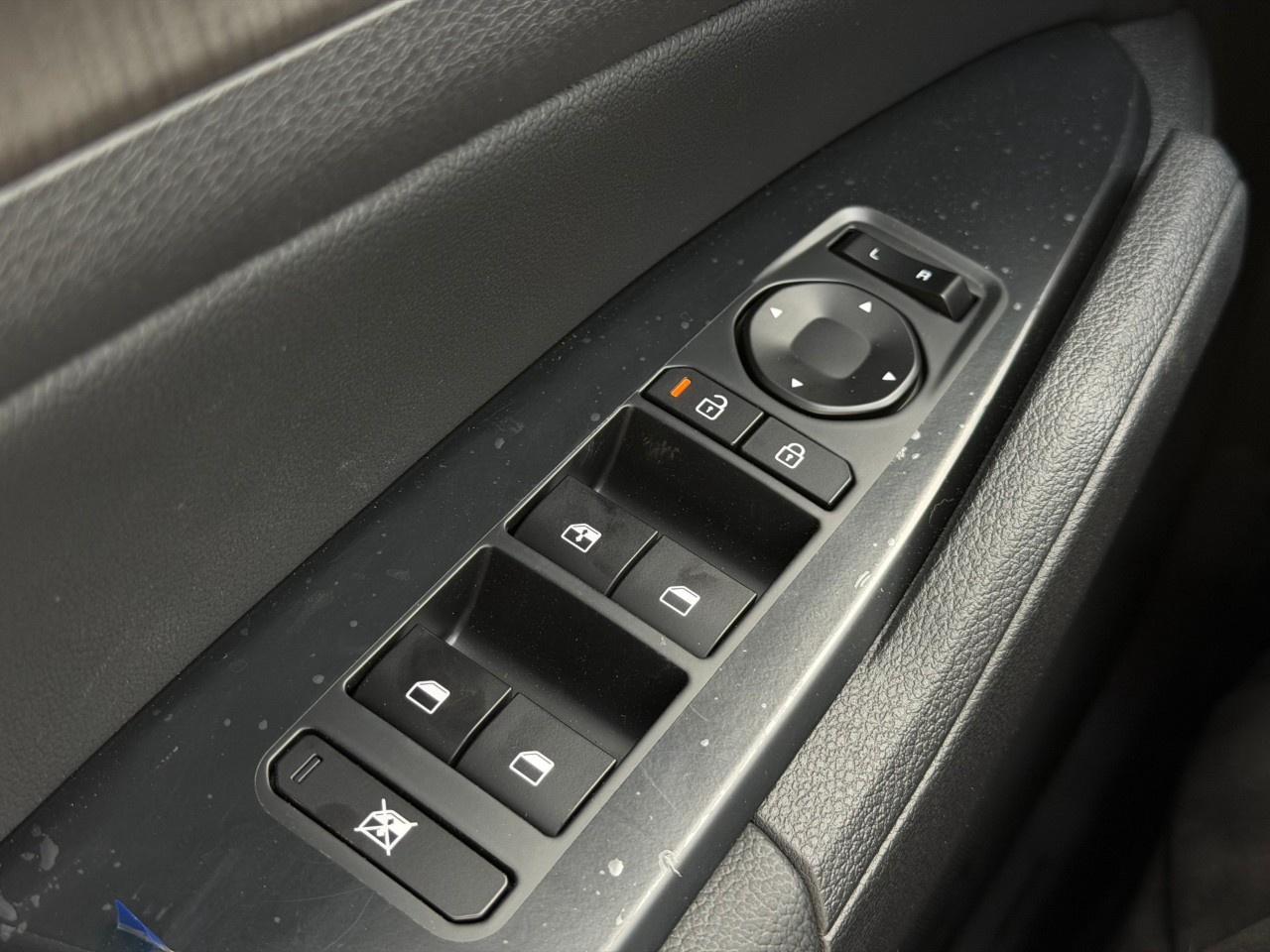 2026 Kia Sportage X-line AWD Photo