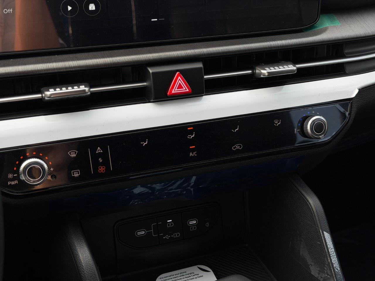 2026 Kia Sportage X-line AWD Photo