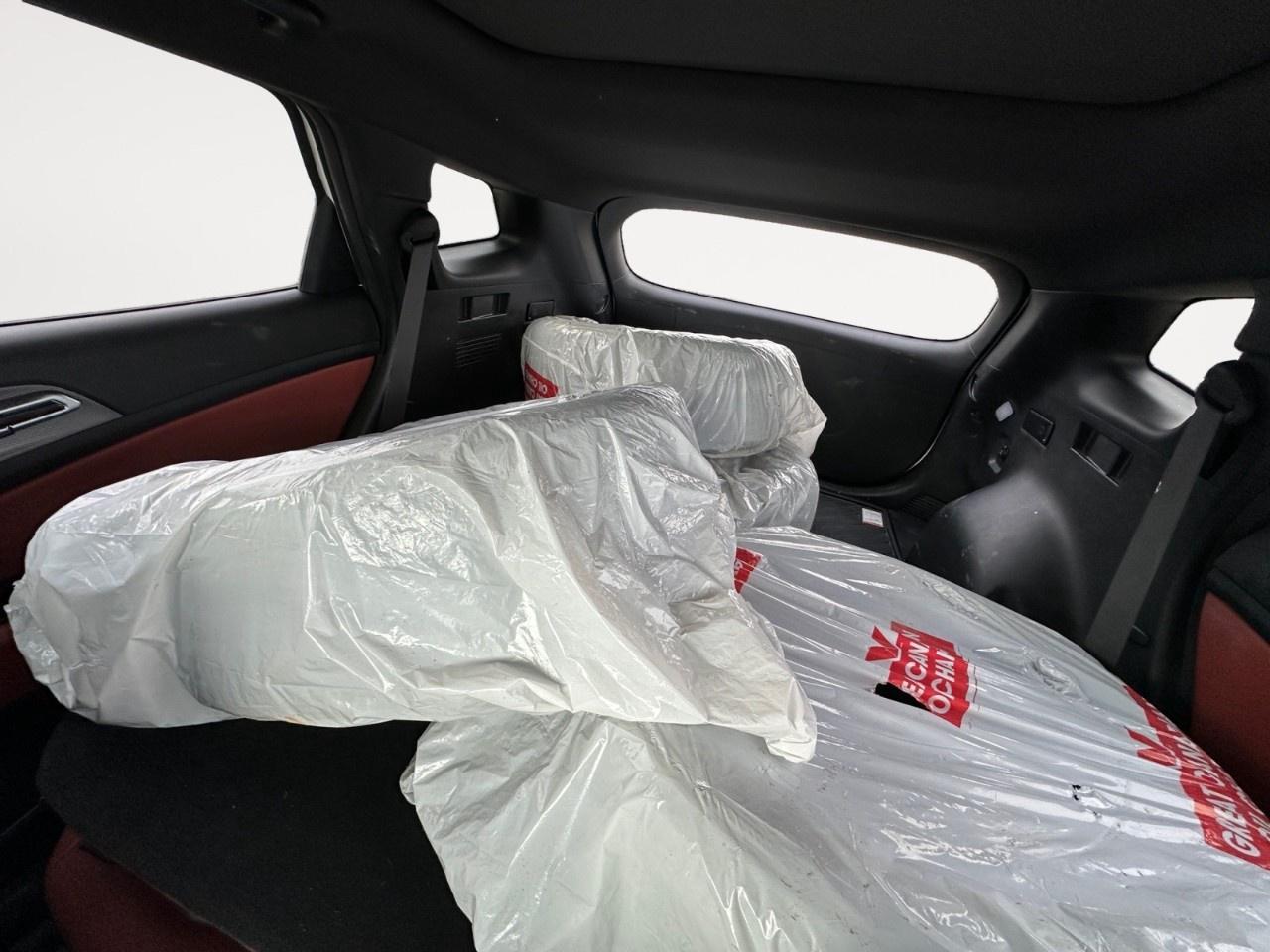 2025 Kia Sportage EX Premium AWD w/Red Interior Photo