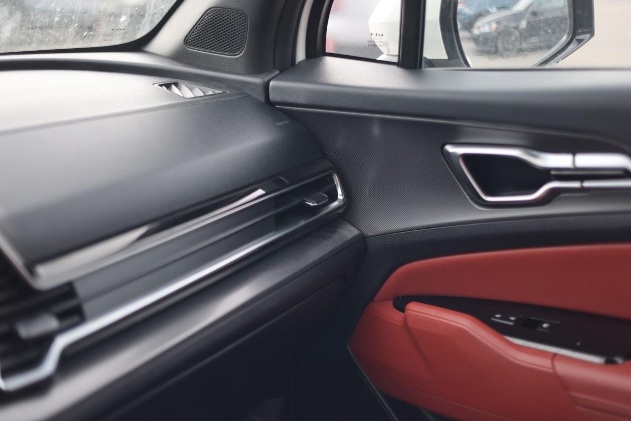 2025 Kia Sportage EX Premium AWD w/Red Interior Photo