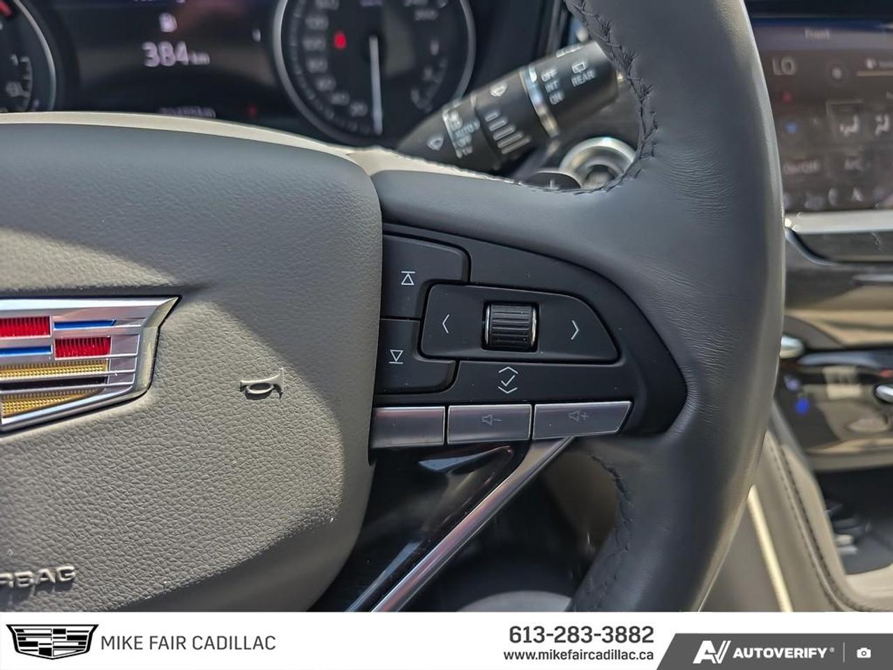 2023 Cadillac XT6 Premium Luxury ONE OWNER! AWD with Driver Selector Mode, Memory Package, Front Bucket Leather Seating Surfaces Photo