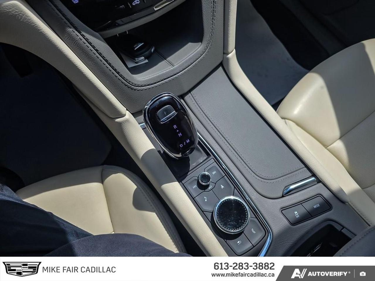 2023 Cadillac XT6 Premium Luxury ONE OWNER! AWD with Driver Selector Mode, Memory Package, Front Bucket Leather Seating Surfaces Photo