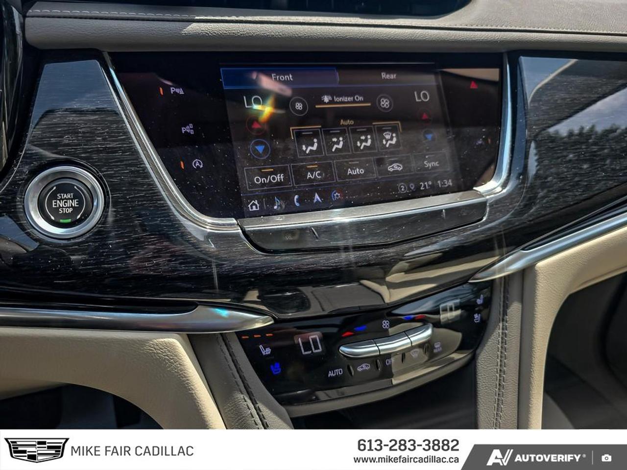 2023 Cadillac XT6 Premium Luxury ONE OWNER! AWD with Driver Selector Mode, Memory Package, Front Bucket Leather Seating Surfaces Photo