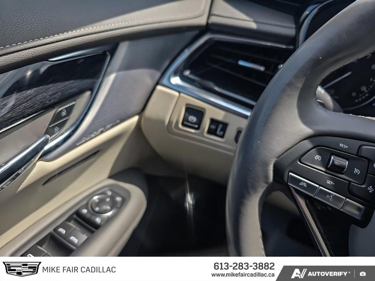 2023 Cadillac XT6 Premium Luxury ONE OWNER! AWD with Driver Selector Mode, Memory Package, Front Bucket Leather Seating Surfaces Photo