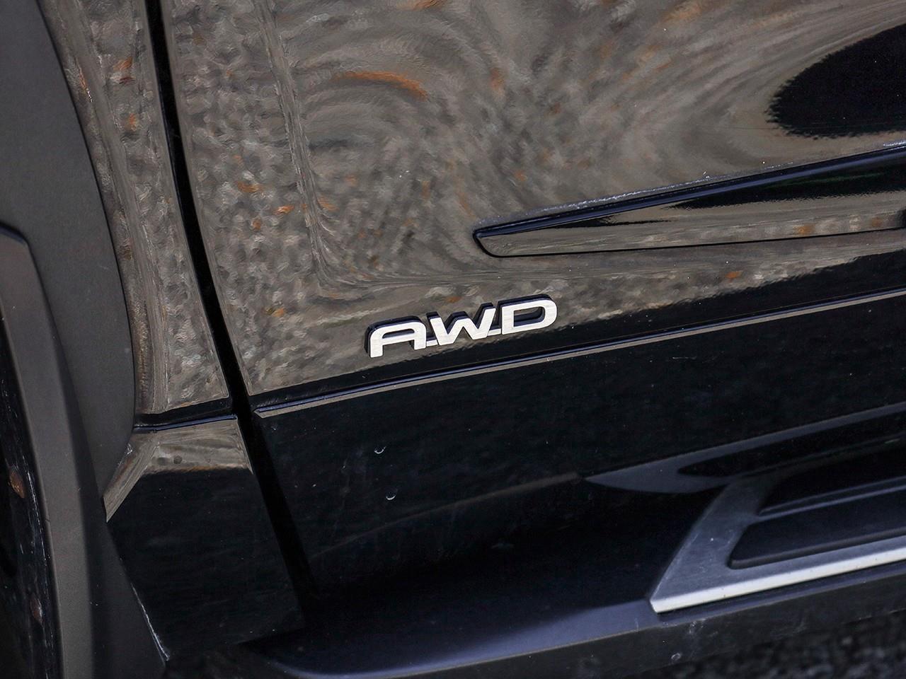 2021 Toyota Highlander HYBRID Limited JBL PREMIUM AUDIO-HEATED/COOLED LEATHER SEATS-HEATED STEERING WHEEL-MOONROOF Photo