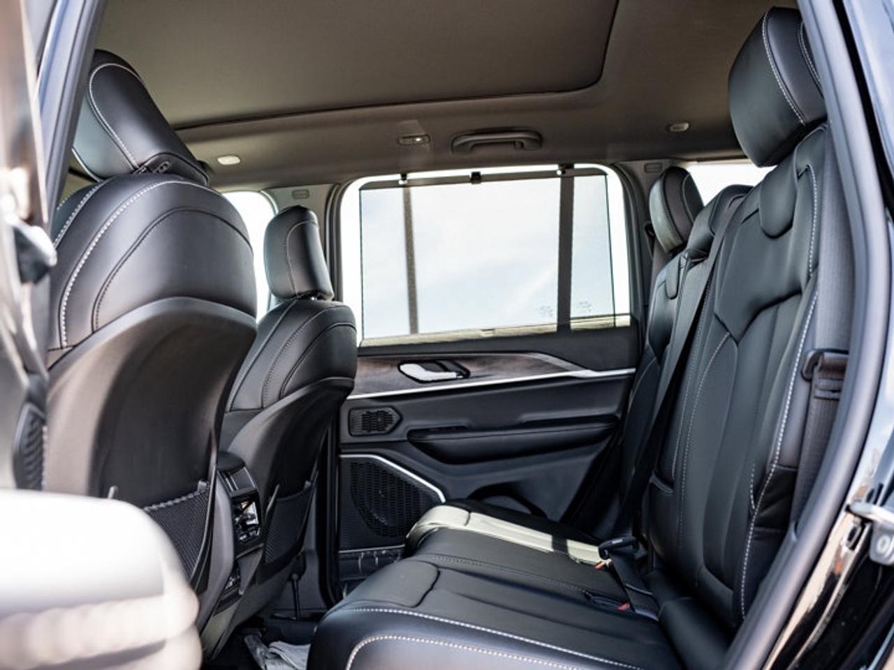 2025 Jeep Grand Cherokee Limited Photo