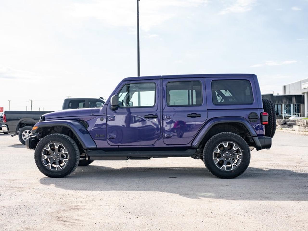 2026 Jeep Wrangler Sahara Photo4
