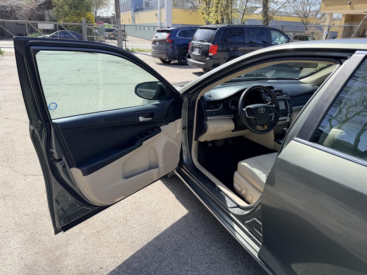 2012 Toyota Camry LE | 2.5L | CLEAN CARFAX Photo