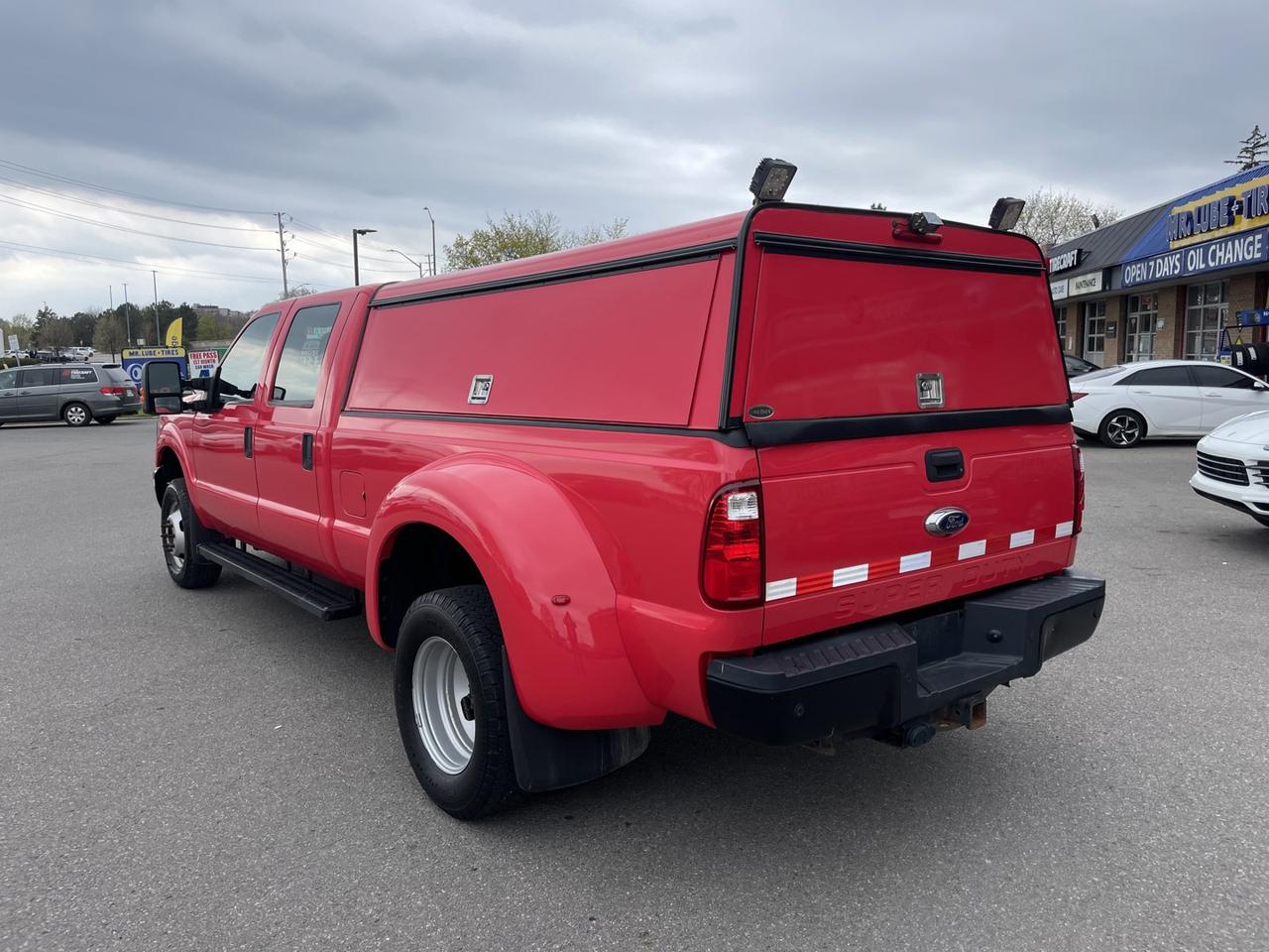 2015 Ford F-350 SD Crew Cab Long Bed DRW 4WD *DIESEL Photo3