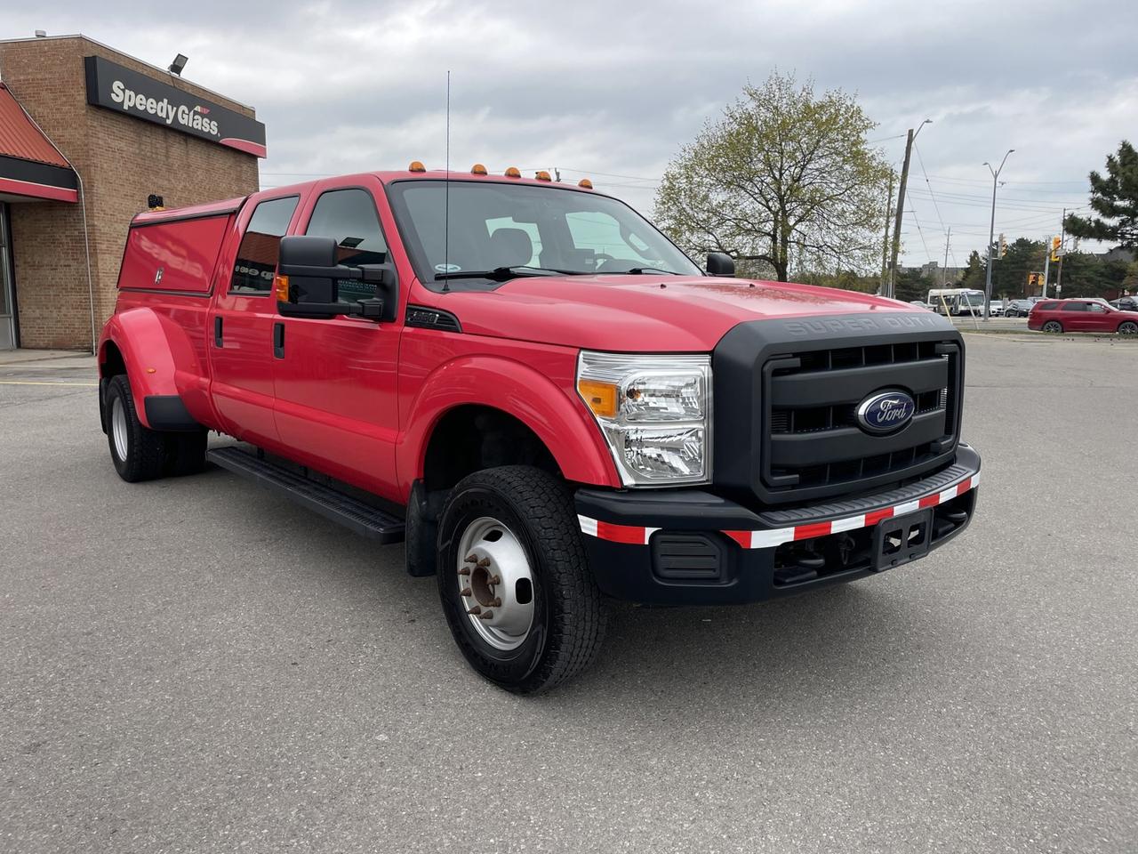 2015 Ford F-350 SD Crew Cab Long Bed DRW 4WD *DIESEL Photo
