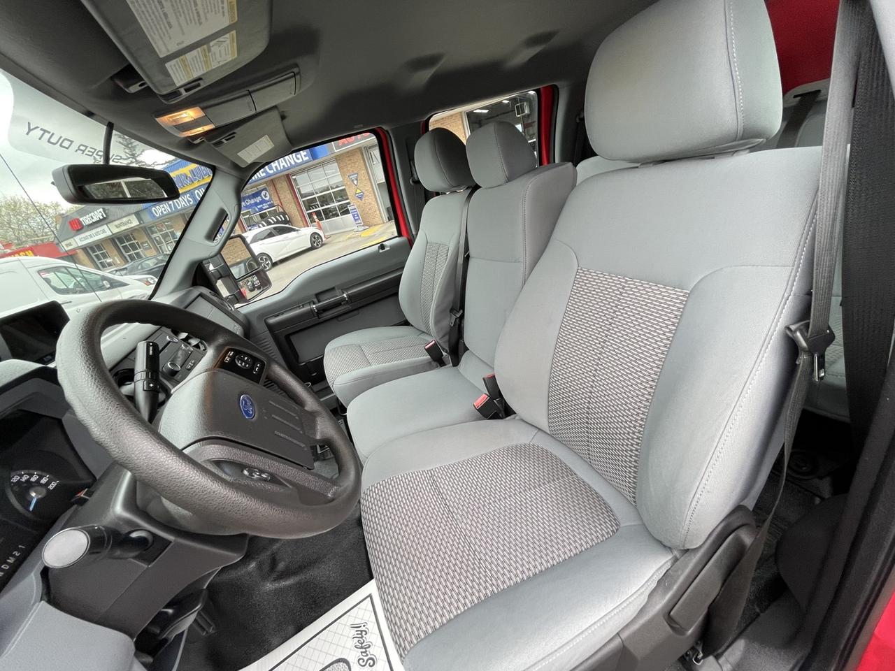 2015 Ford F-350 SD Crew Cab Long Bed DRW 4WD *DIESEL Photo