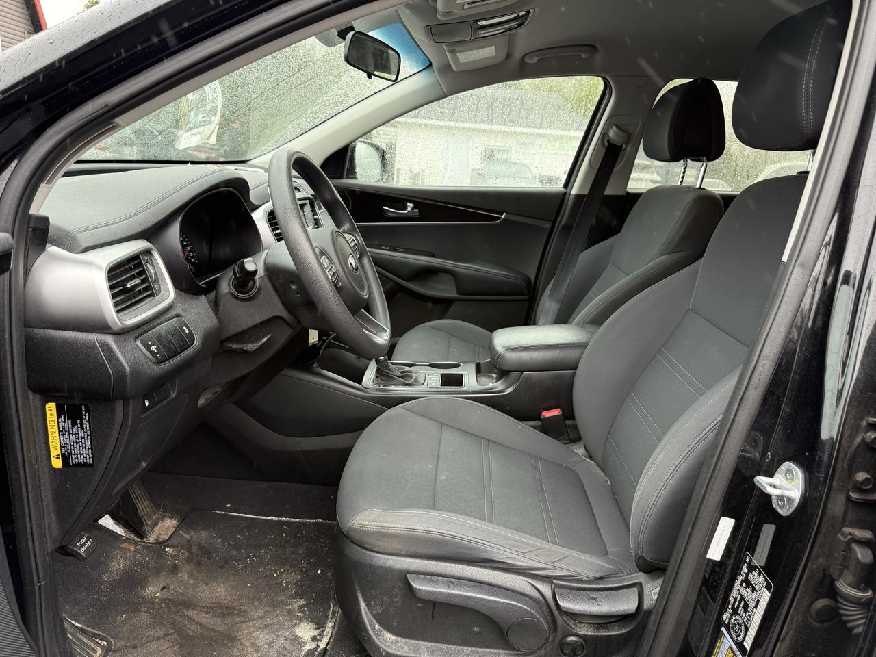 2016 Kia Sorento 2.4L LX Photo
