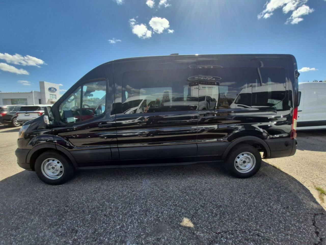 2026 Ford Transit XL, 12 PASS SEATING, NAVIGATION, ADAPTIVE CRUISE Photo