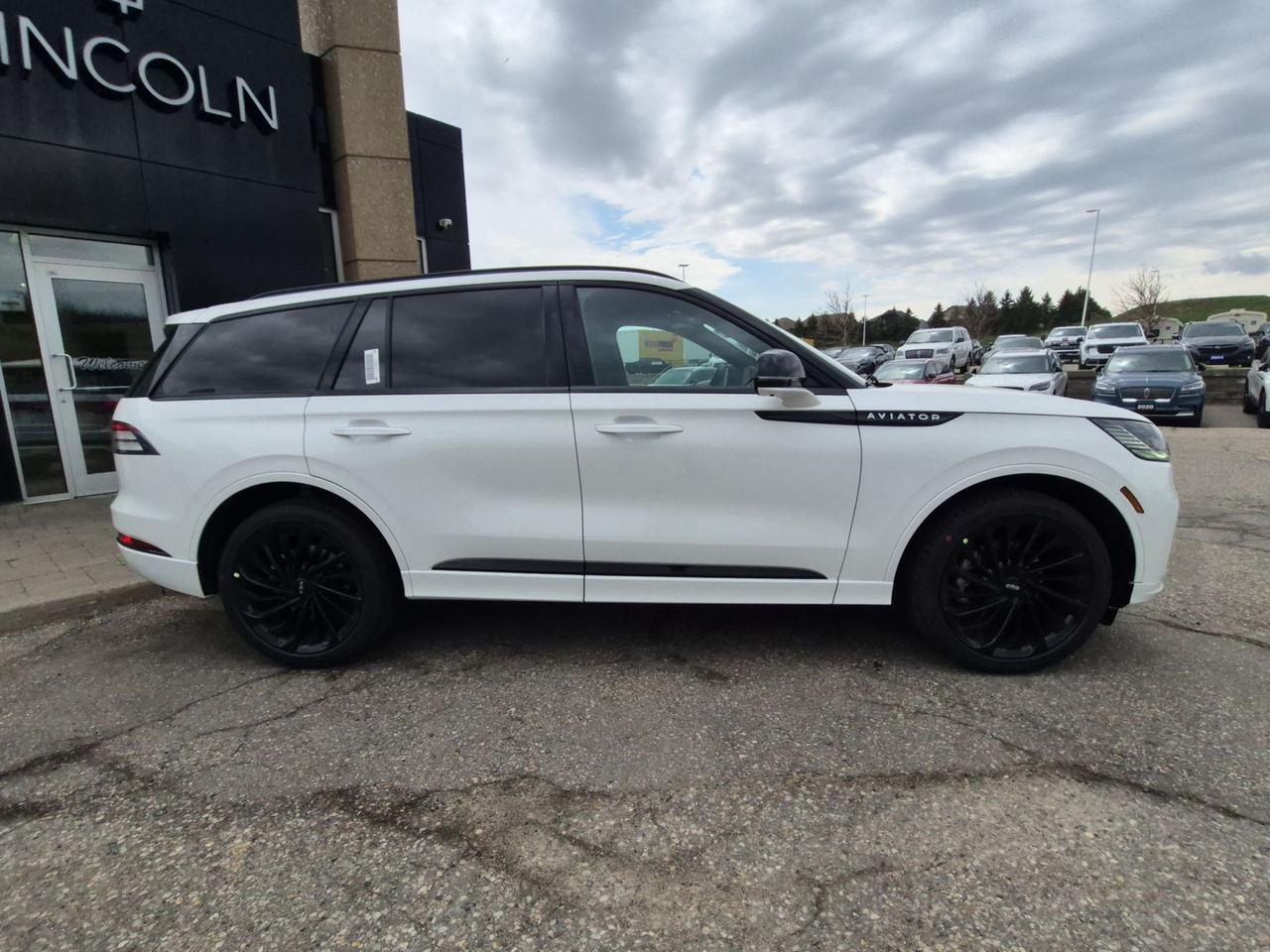 2026 Lincoln Aviator RESERVE, JET PKG, LUXURY PACKAGE, PANORAMIC ROOF Photo1