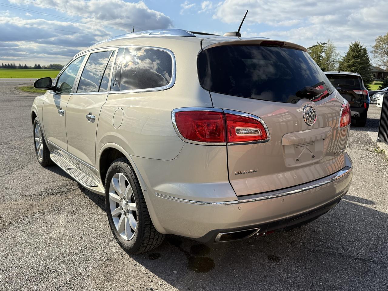 2017 Buick Enclave Premium | Navigation | Backup Camera | Sunroof Photo2