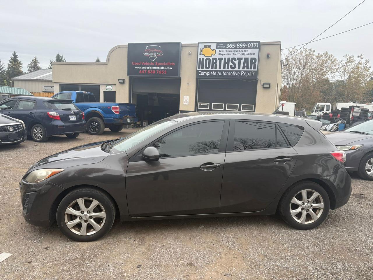 2011 Mazda MAZDA3 I Sport Photo