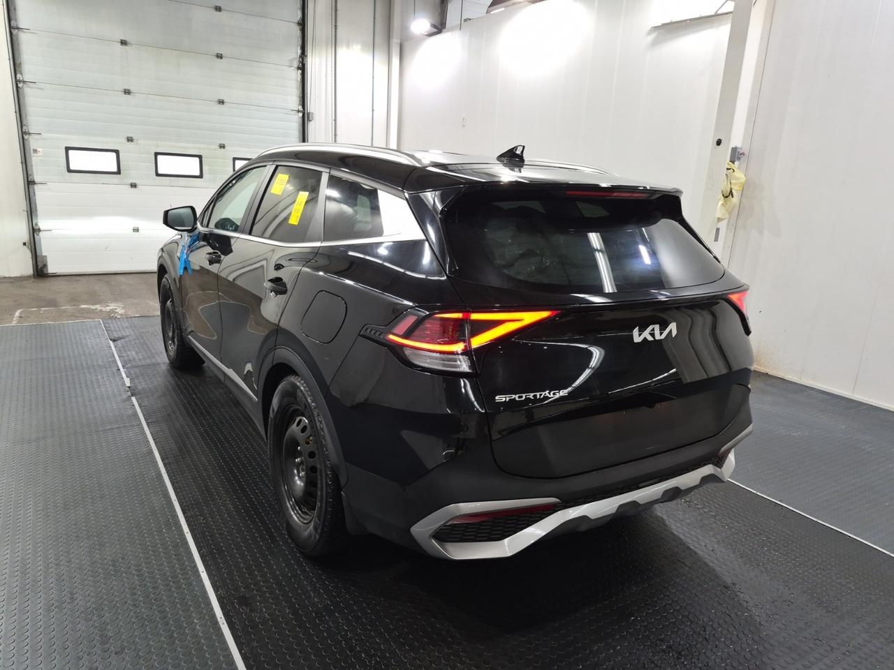 2023 Kia Sportage LX FWD Photo