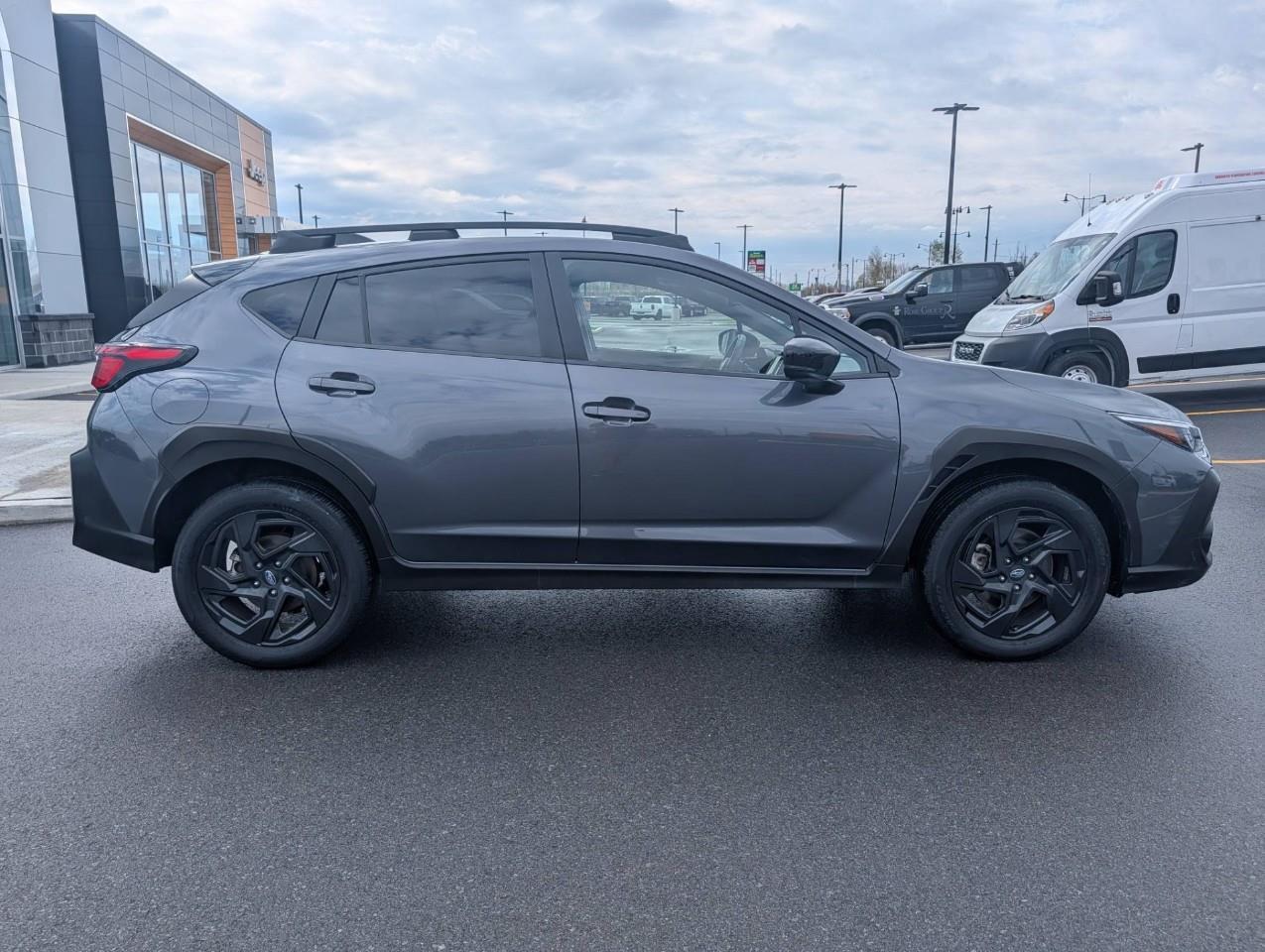 2024 Subaru Crosstrek Onyx NO ACCIDENTS Photo