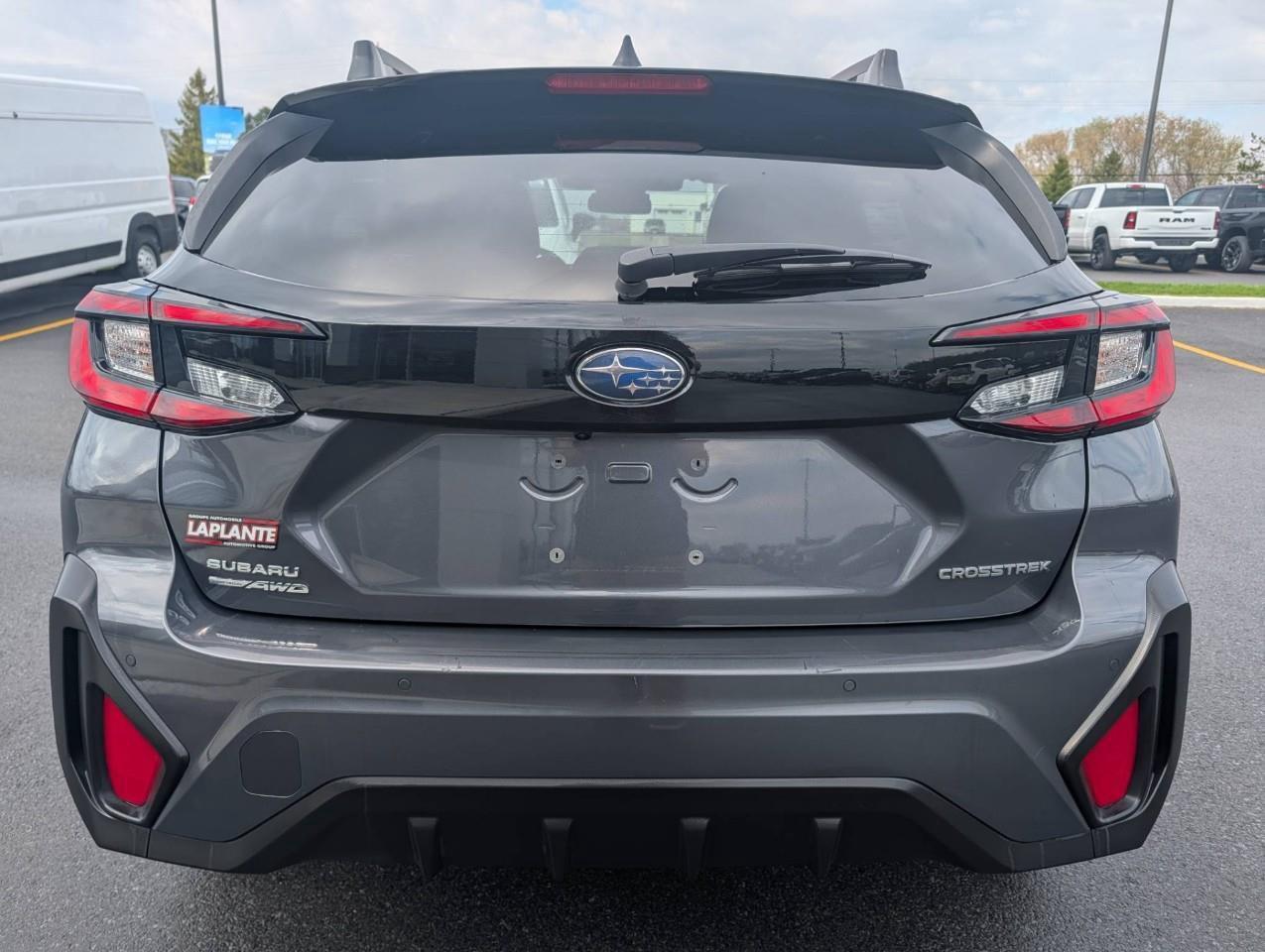 2024 Subaru Crosstrek Onyx NO ACCIDENTS Photo