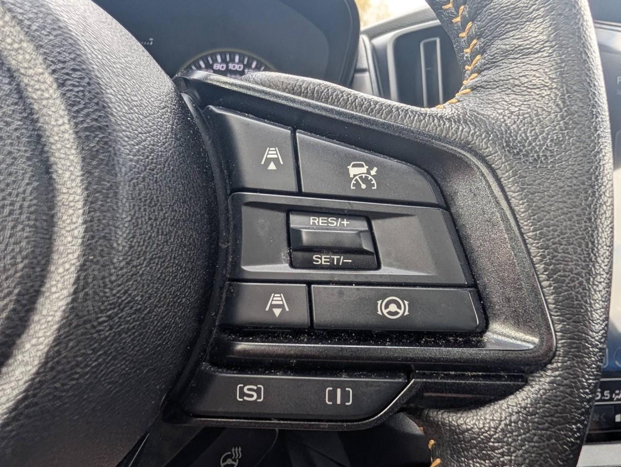 2024 Subaru Crosstrek Onyx NO ACCIDENTS Photo