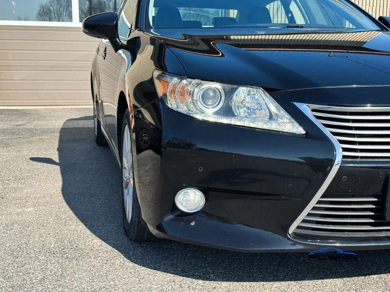 2013 Lexus ES 300h Sedan Hybrid - Certified! Photo