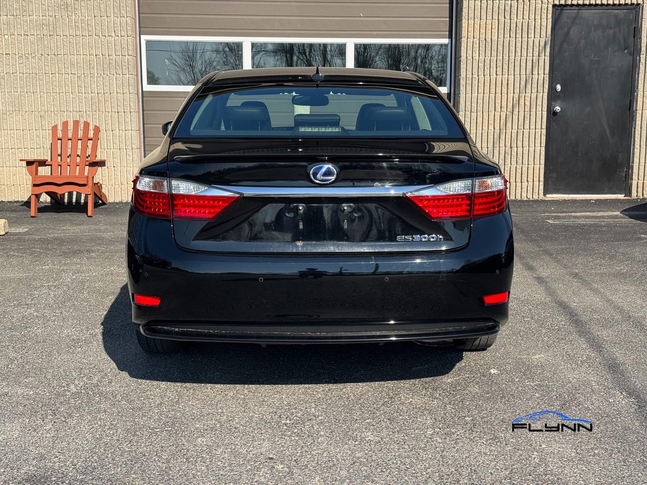 2013 Lexus ES 300h Sedan Hybrid - Certified! Photo