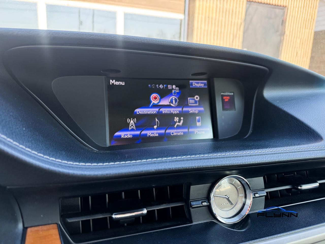 2013 Lexus ES 300h Sedan Hybrid - Certified! Photo