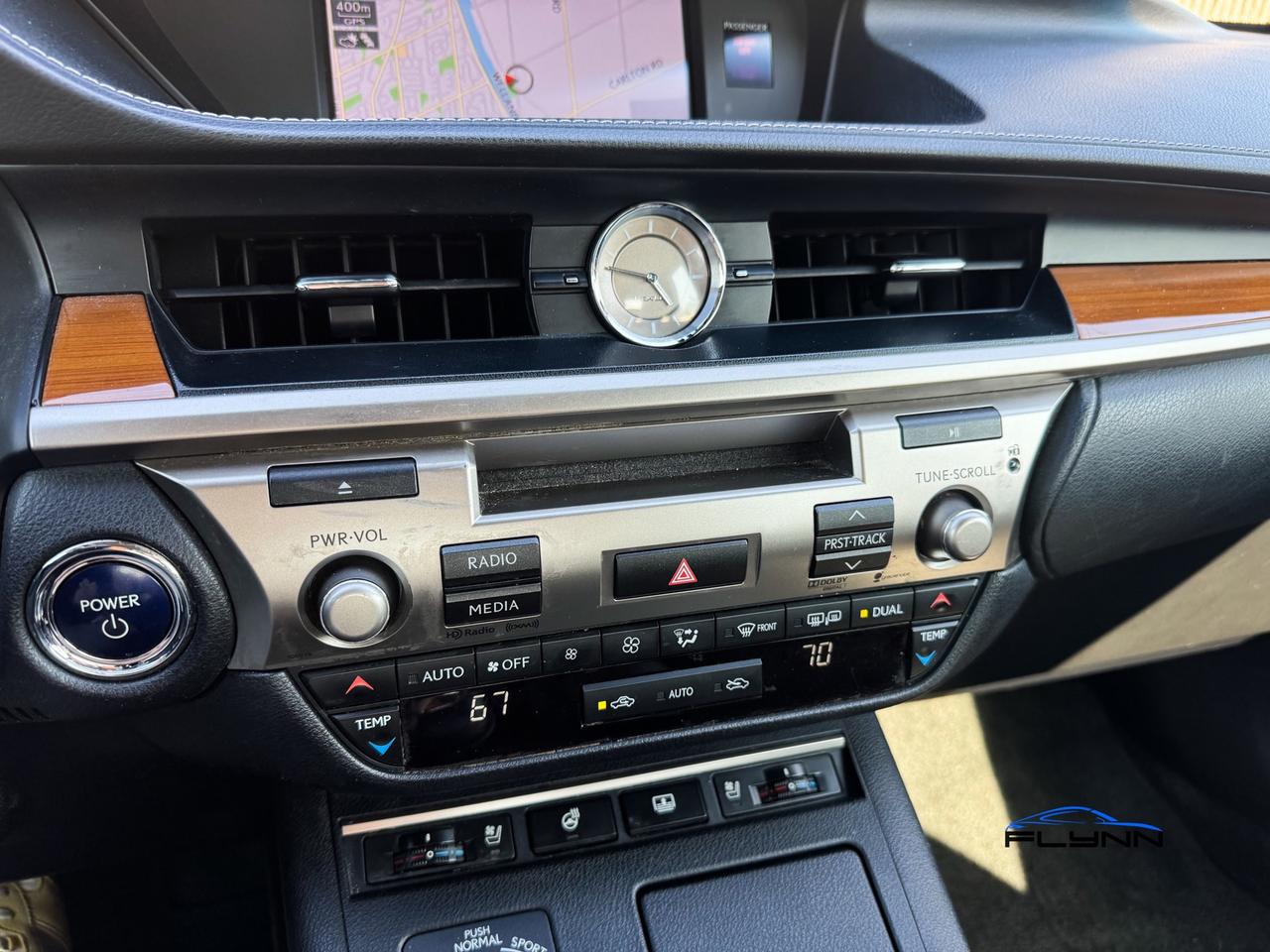 2013 Lexus ES 300h Sedan Hybrid - Certified! Photo