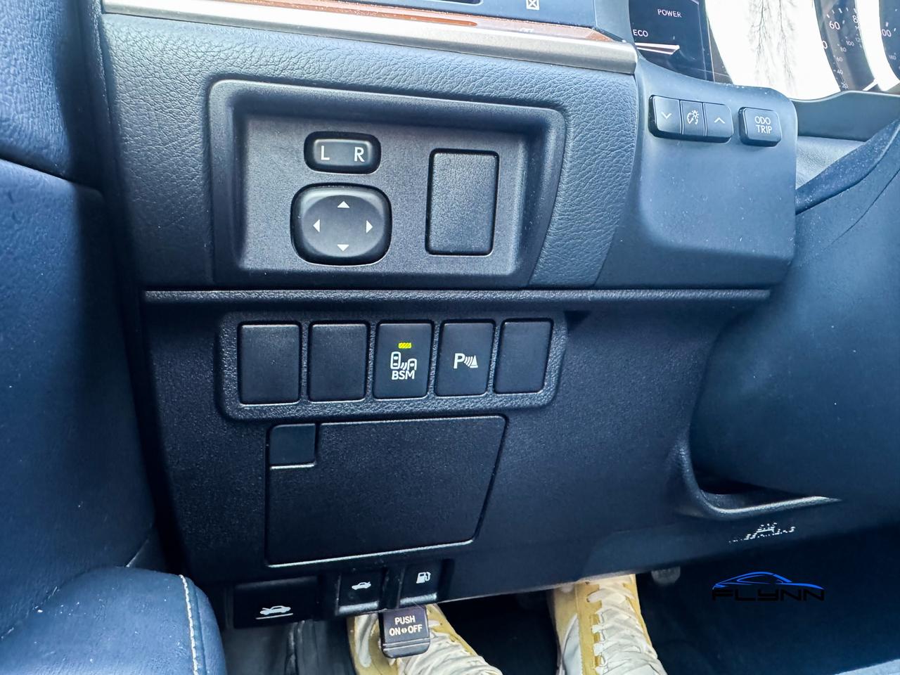 2013 Lexus ES 300h Sedan Hybrid - Certified! Photo