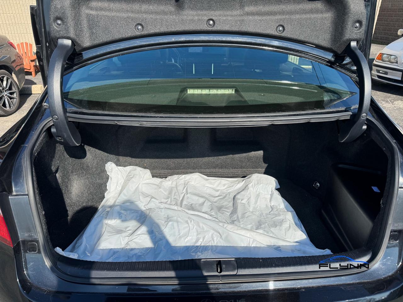 2013 Lexus ES 300h Sedan Hybrid - Certified! Photo