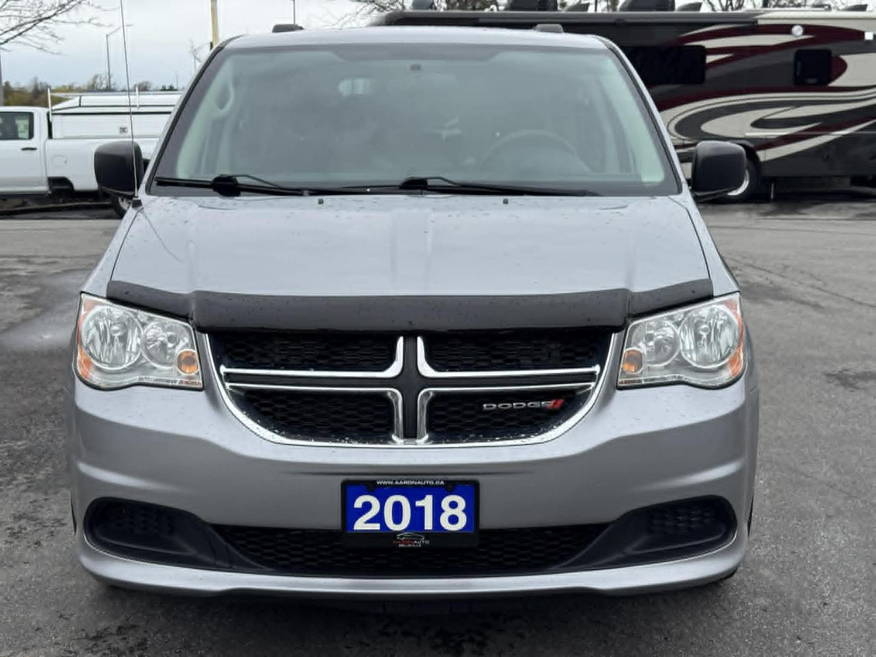 2018 Dodge Grand Caravan SE Photo
