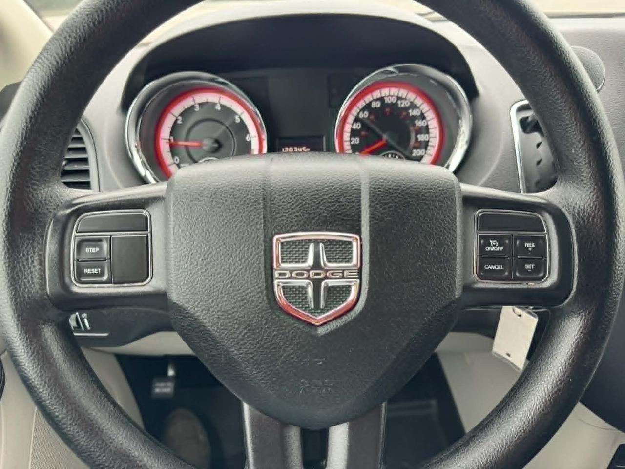 2018 Dodge Grand Caravan SE Photo