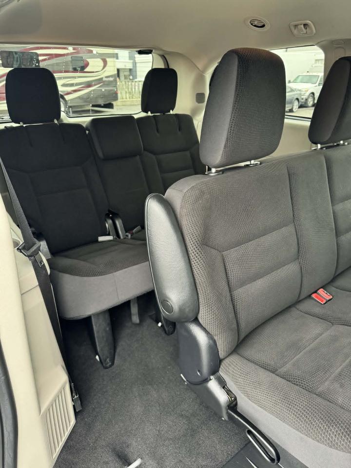 2018 Dodge Grand Caravan SE Photo