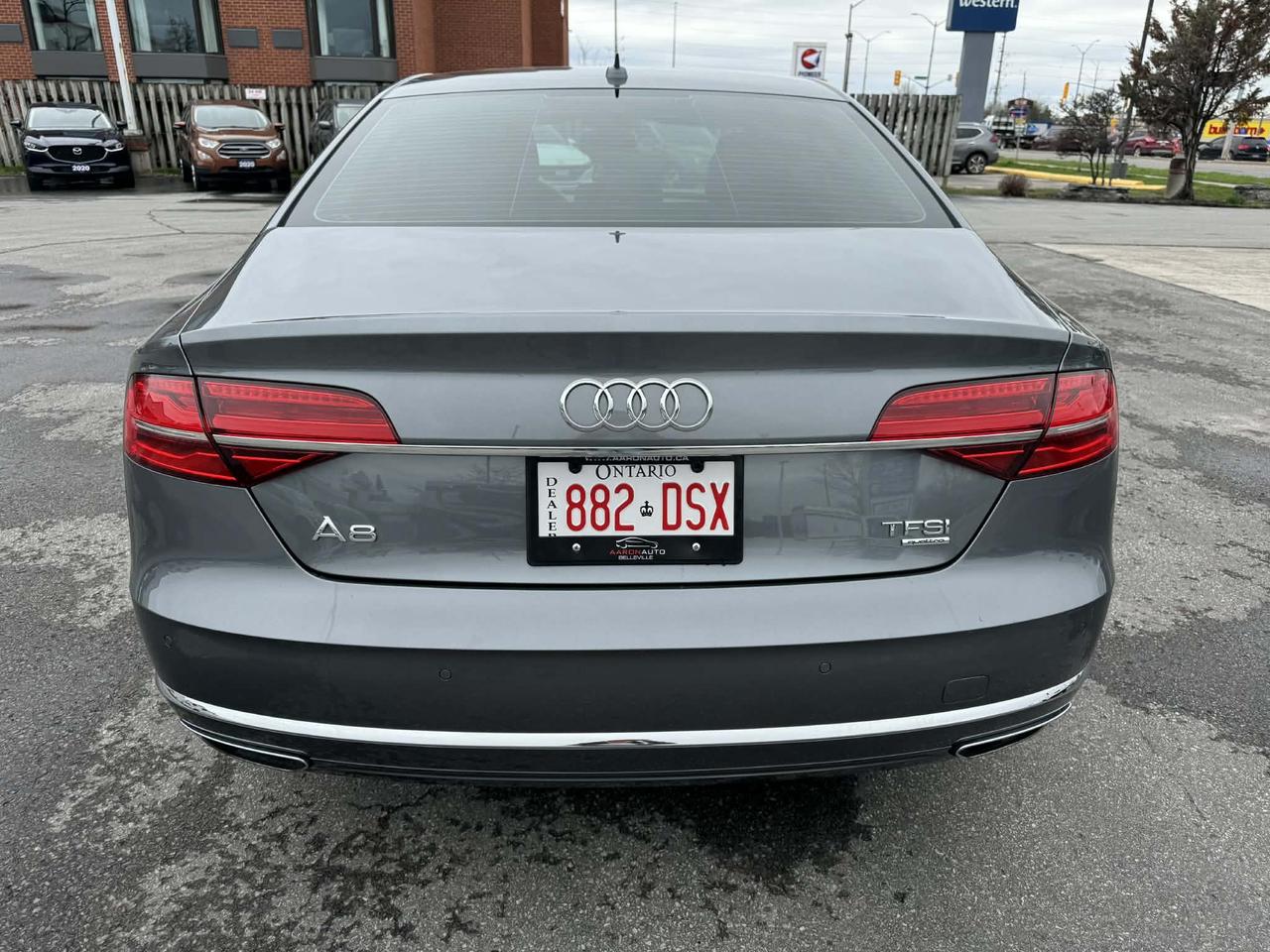 2016 Audi A8 4dr Sdn 3.0T Photo3