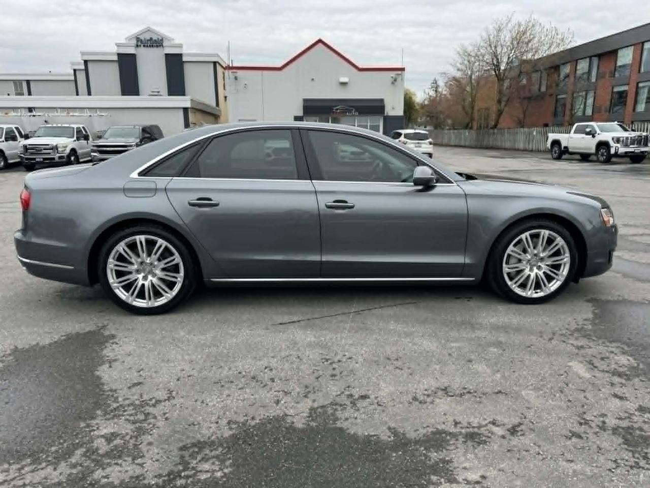 2016 Audi A8 4dr Sdn 3.0T Photo