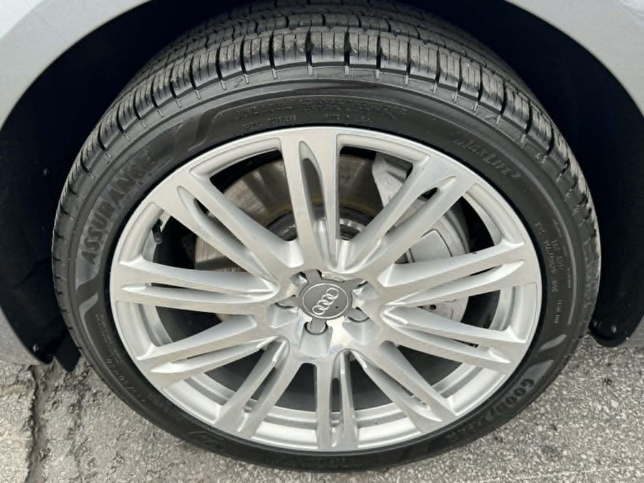 2016 Audi A8 4dr Sdn 3.0T Photo