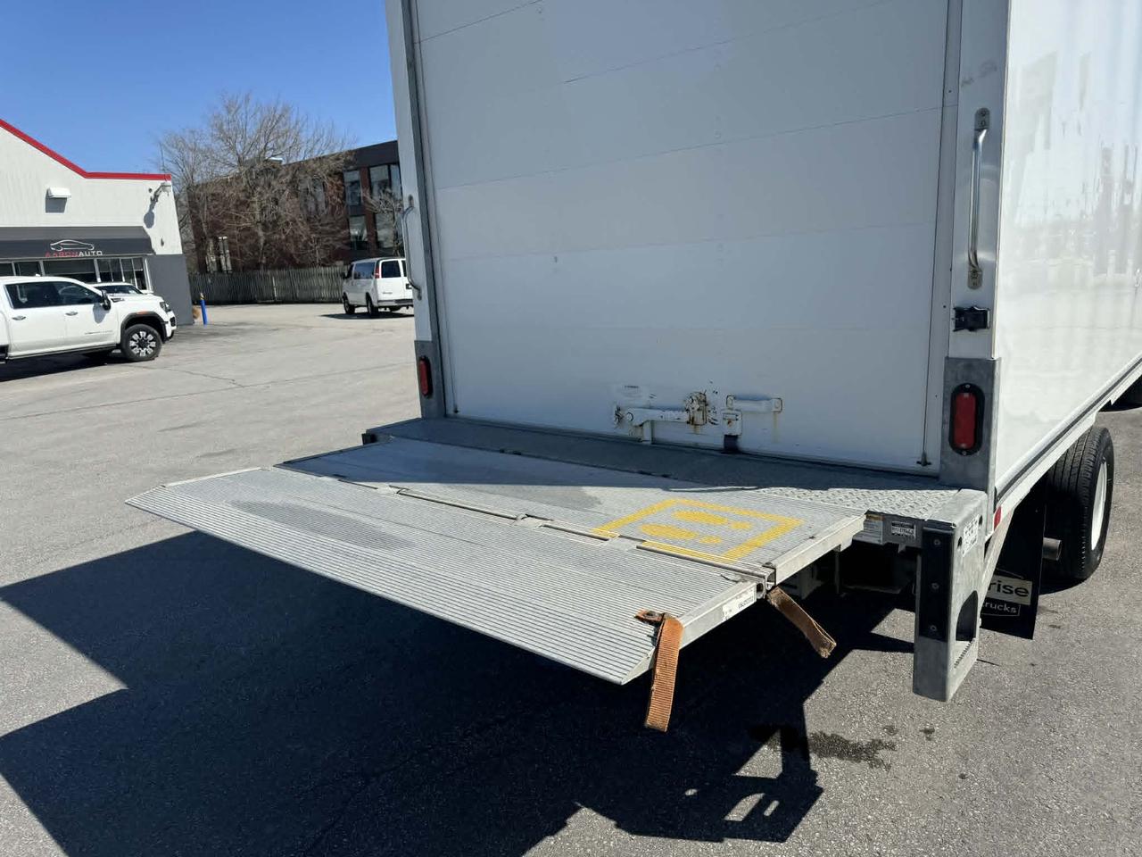 2023 Ford E-Series Cutaway E-450 16FT-BOX-STAKE-CUBE VAN--PWR REAR GATE Photo