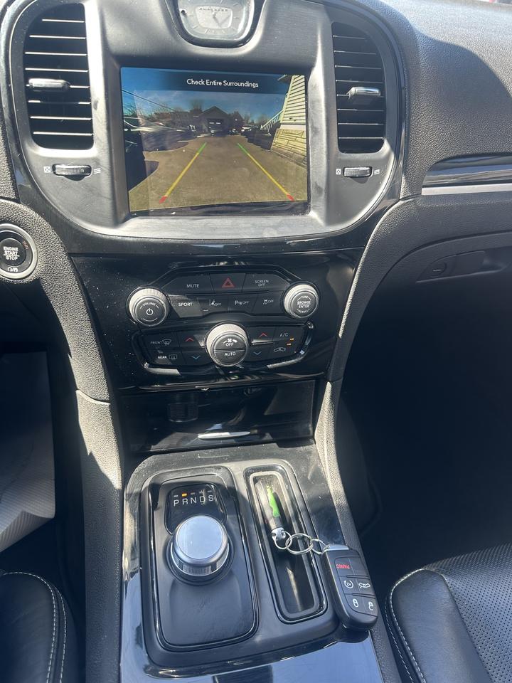 2023 Chrysler 300 S Photo