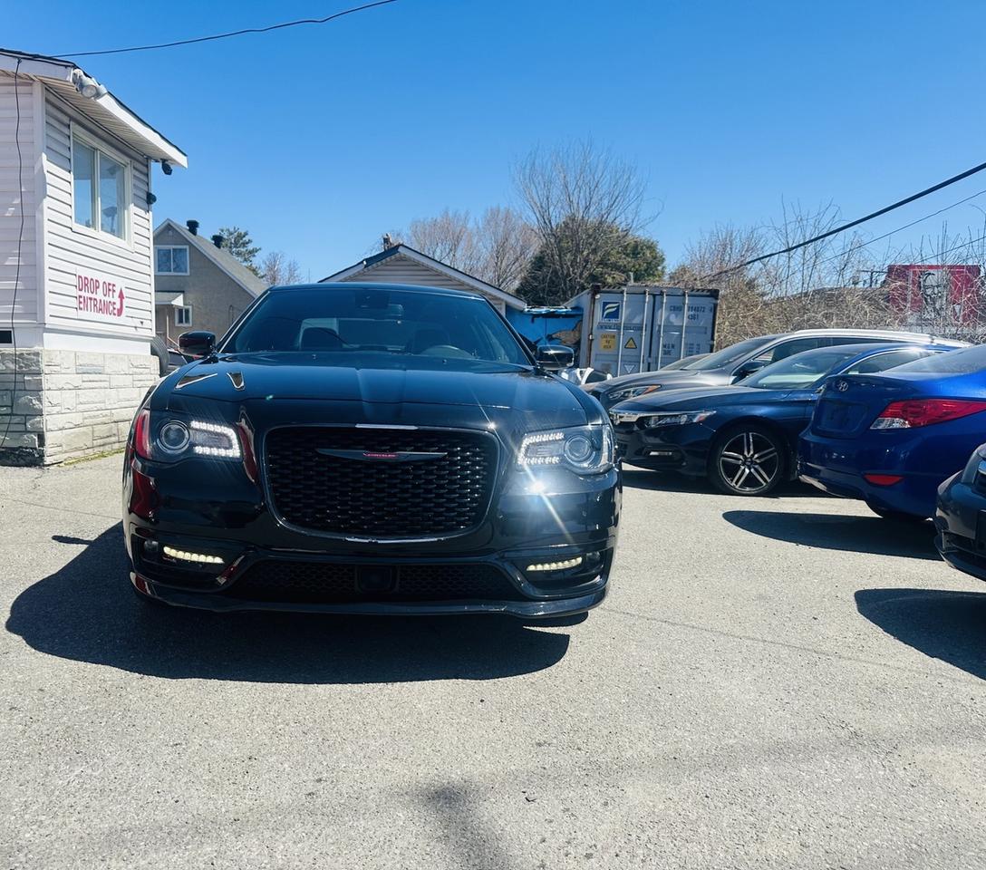 2023 Chrysler 300 S Photo